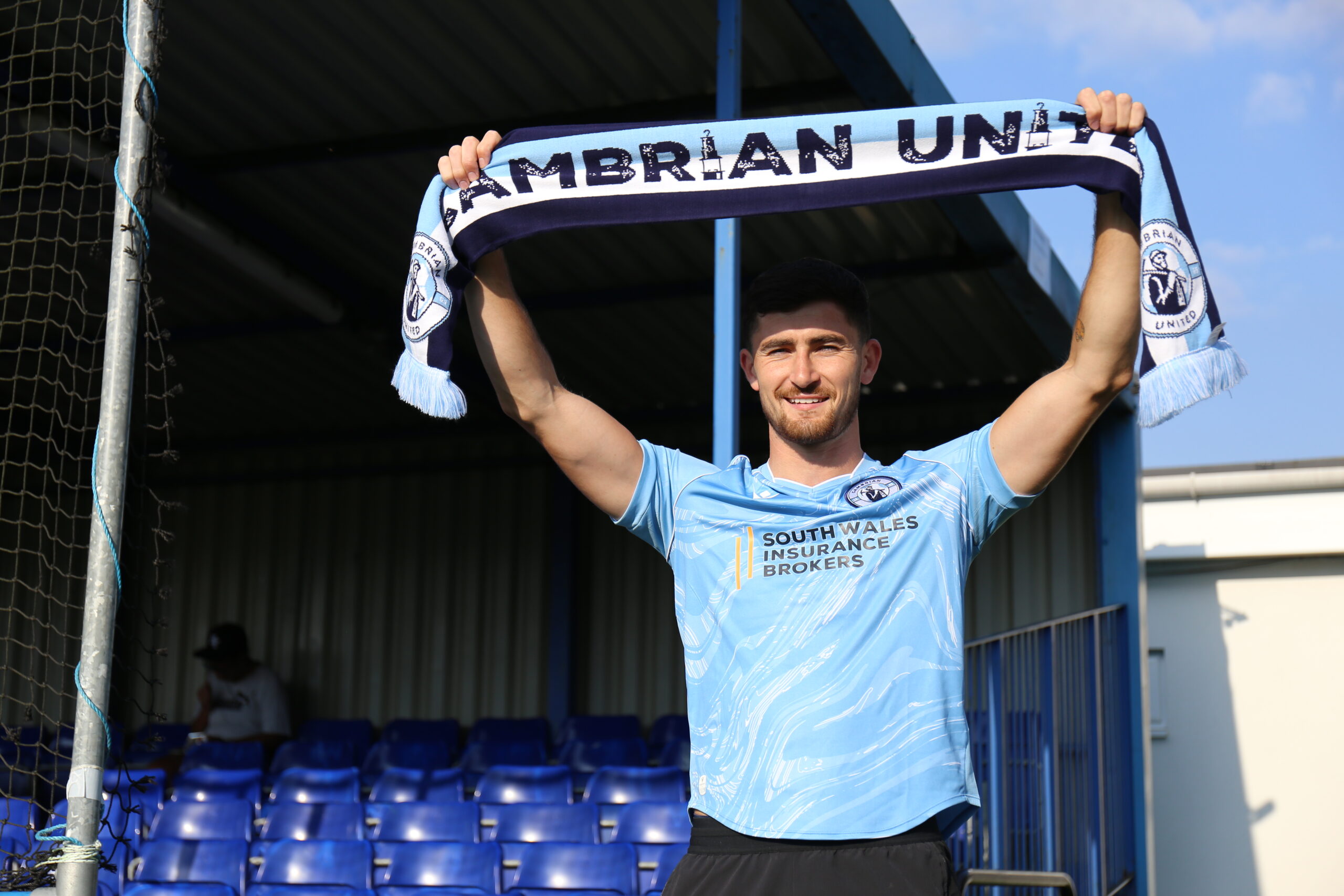 Danny Hillman Joins Cambrian United